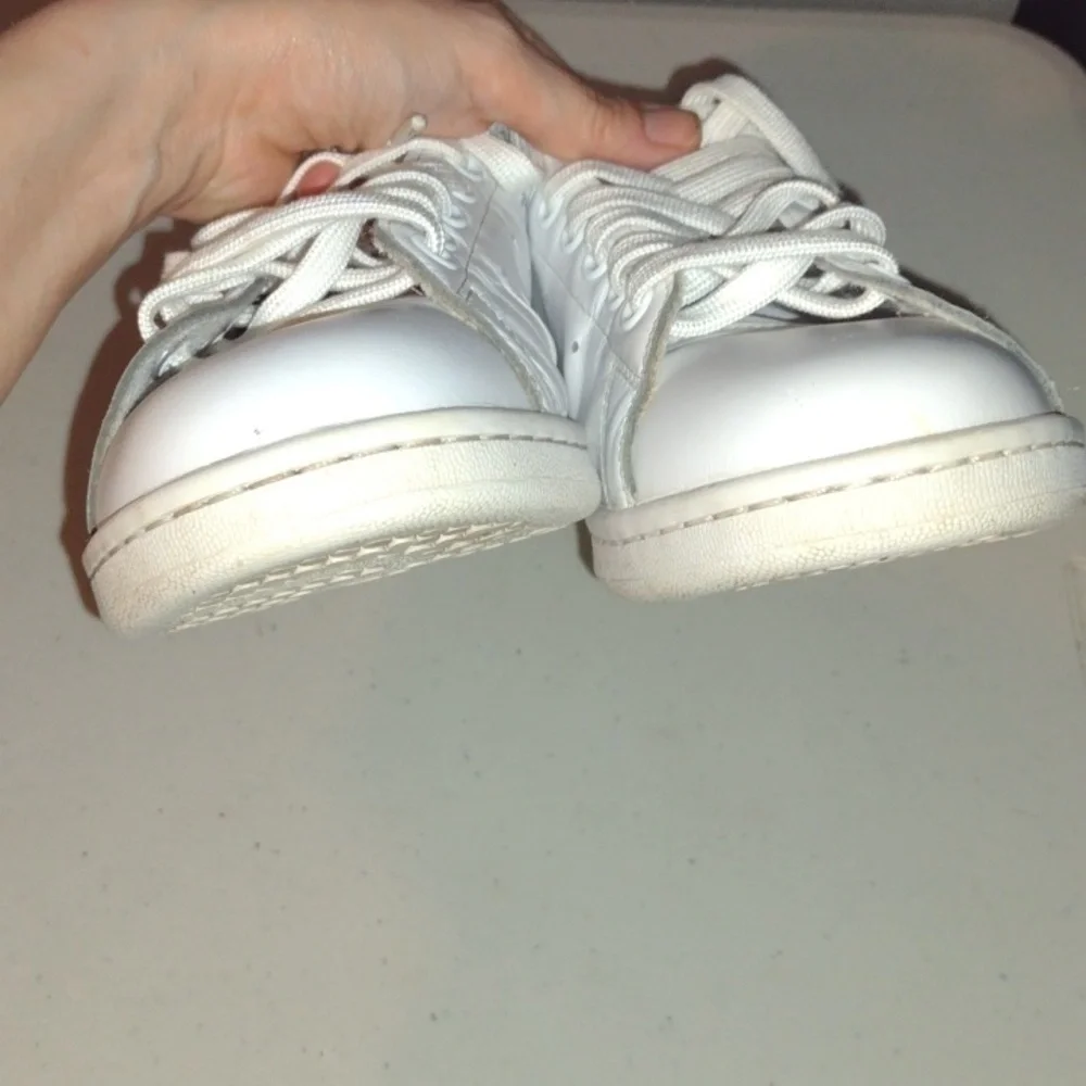 ADIDAS Stan Smith White Sneakers  size 7